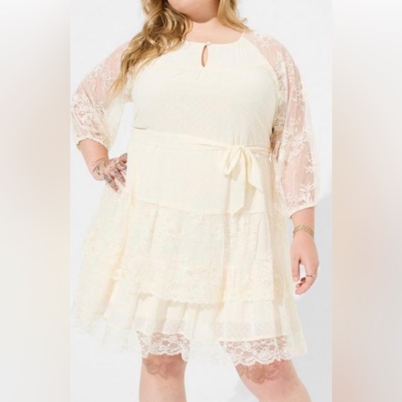 $90 ⭐️ NEW Sz 4x 26 Festi for Torrid Lace Clip Tiered Bohemian Dress - Picture 3 of 13